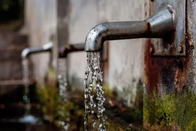 Das Wasser kommt aus dem Wasserhahn ... – damit das für alle Grazerinnen und Grzaer funktioniert, braucht es Millioneninvestitionen in die Infrastruktur. | Foto: &lt;a href="https://pixabay.com" onclick="window.open(this.href); return false;" rel="nofollow"&gt;pixabay&lt;/a&gt; / 3345408