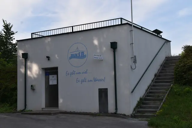 Der Wasserturm in Deutsch Schützen ist ein wichtiger Versorgungsknoten für den Wasserverband. | Foto: MeinBezirk/Michael Strini