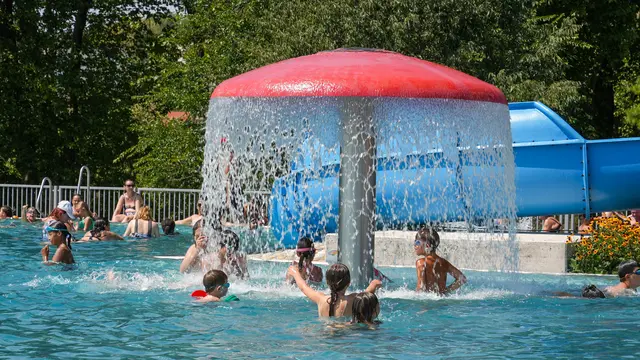 Die Hitzewelle ist nicht so stark wie in den vergangenen Tagen, doch bis Montag klettern die Temperaturen erneut bis 37 Grad. | Foto: Andreas Pölzl/Mein Bezirk