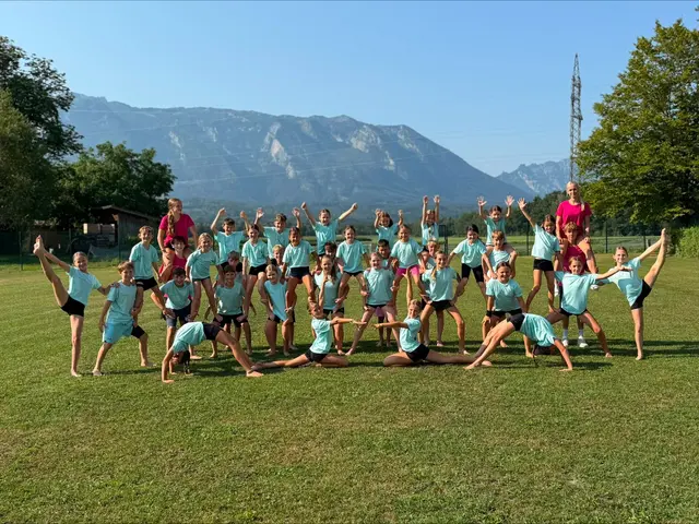 Walser Turnen ist innerhalb eines Jahres von zwei Sommerturnwochen zu einer Bewegungsplattform für rund 170 Kinder im Regelbetrieb gewachsen.  | Foto: Walser Turnen