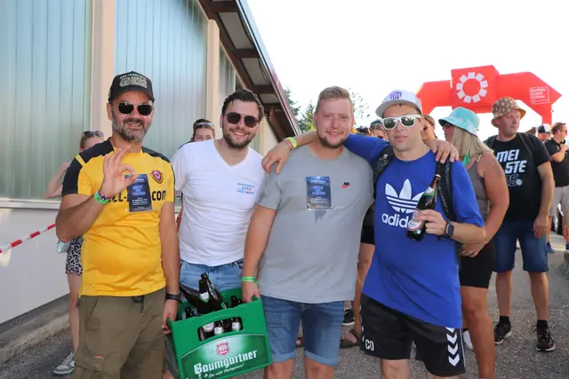 Am 8. August findet im Rahmen des Esternberger Zeltfests wieder der Charity-Kistenlauf statt. Treffpunkt ist um 15 Uhr am Esternberger Sportplatz. | Foto: Raphael Mühlbacher/MeinBezirk