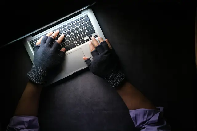 Der international erfolgreiche Wiener Schmuckhändler Frey Wille berichtet über einen Cyberangriff auf seine Daten. (Symbolbild) | Foto: unsplash / Towfiqu barbhuiya