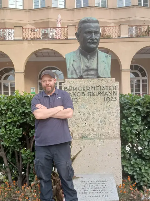 Der Bezirksbeauftragte des Gemeindebaus, Roman Tretthahn. | Foto: Roman Tretthahn