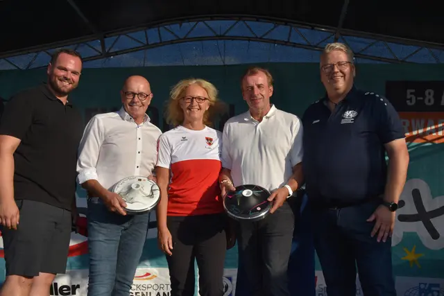 Gelungene Eröffnungsfeier mit einigen Ehrengästen: Mario Pichler, Bürgermeister Georg Rosner, Stocksport Austria-Präsidentin Silvia Tschiltsch, Landtagsabgeordneter Christian Drobits und IFI-Präsident Christian Lindner | Foto: MeinBezirk/Michael Strini