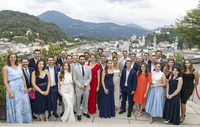 Traditionelles Gruppenbild der Jungen Industrie (JI) Salzburg | Foto: IV Salzburg / Kolarik