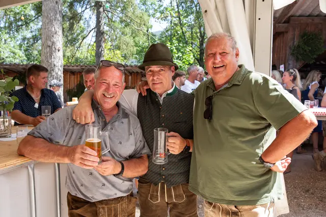 Hans Zottl, Franz Hödl und Manfred Zenz am Frühschoppen.