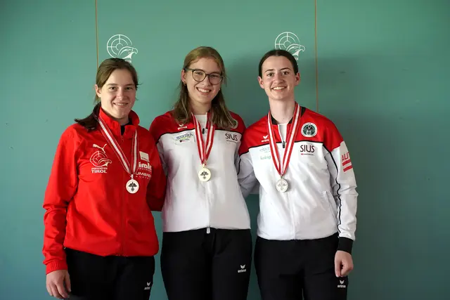 Joe-Anne Mair schoss sich zu Silber beim RWS-Cup für Kleinkalibergewehr in Innsbruck (3x20 Dreistellungskampf Juniorinnen) | Foto: Christian Kramer / TLSB