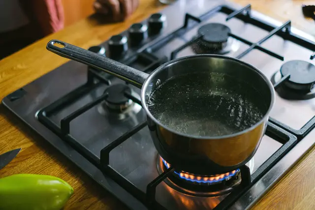 In Zirl muss Trinkwasser abgekocht werden. | Foto: Pexels