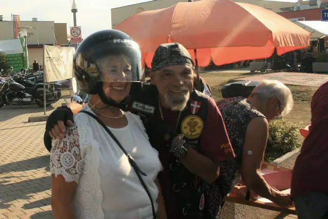 Beim Benefiz-Sommerfest der Bikerfreunde trafen sich Menschen aller Altersgruppen um Gutes zu tun | Foto: Rebecca Cermak