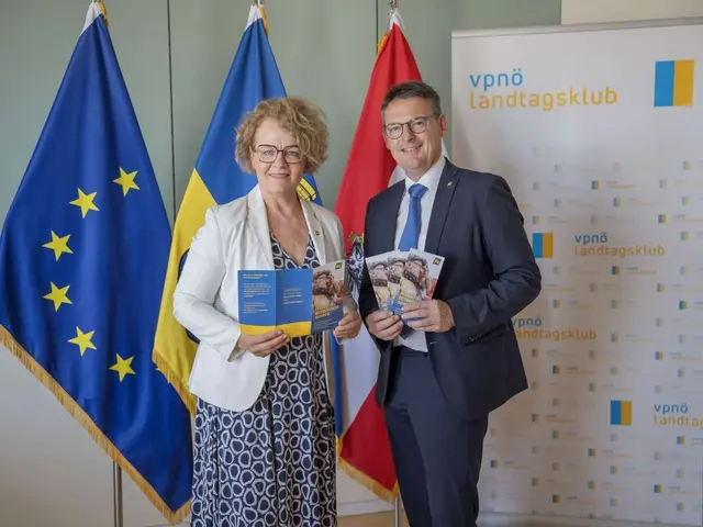 Landesrätin Christiane Teschl-Hofmeister und Landtagsabgeordneter Franz Linsbauer ziehen Bilanz. | Foto: VPNÖ-Landtagsklub