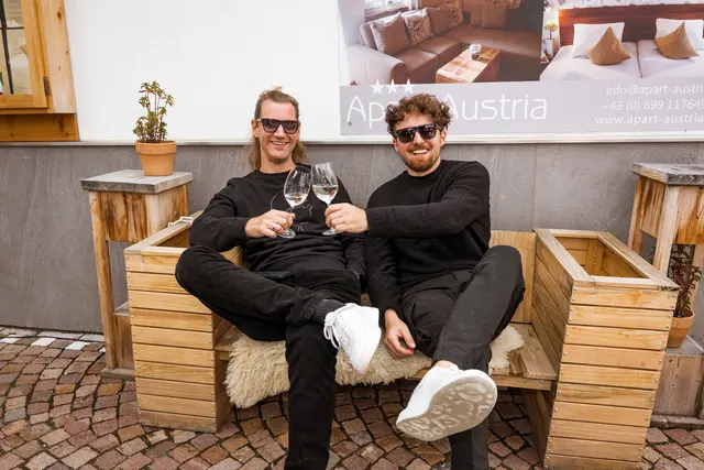 Die Stimmung war bei Gästen und Gastronomen hervorragend. | Foto: TVB Tiroler Oberland-Nauders/Flo Albert