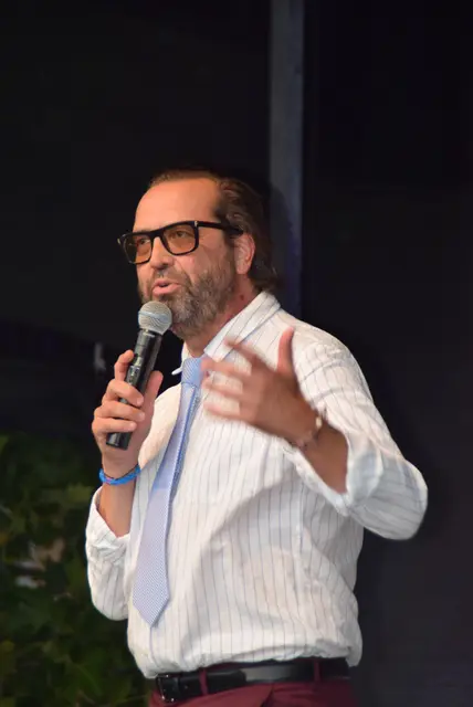 Gerald Fleichhacker kam nach Baden und präsentierte sein Soloprogramm  | Foto: Roland Weber