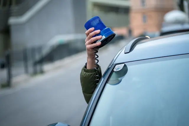 Kurz vor Mitternacht wird eine Zivilstreife in Wals auf einen Fahrer aufmerksam, der eine aggressive Fahrweise an den Tag legte. (Symbolfoto) | Foto: Bernhard Knaus