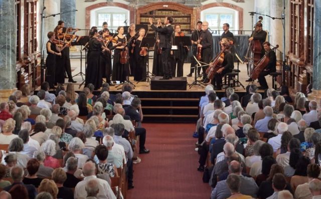 Mit einer glanzvollen Eröffnung in der Stiftsbibliothek Altenburg ist das 48. Allegro Vivo Festival gestartet. | Foto: Schewig