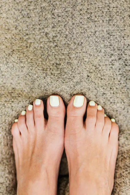 Diabetes kann auch die Füße schädigen. | Foto: kaboompics/Pexels