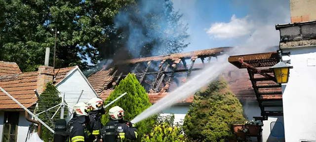 lf Feuerwehrfahrzeuge waren beim Großeinsatz im Einsatz. | Foto: FF Zellerndorf
