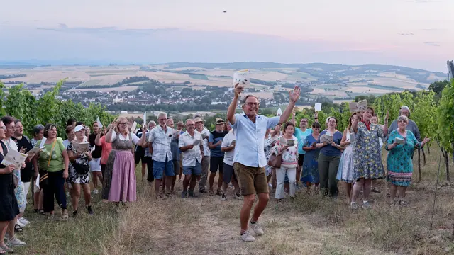 Singleiter Erhard Mann begeisterte mit musikalischem Können und viel Humor. | Foto: Peter Posepny