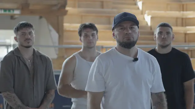 Die drei Rieder Kämpfer Heinrich Meier, Sebastian Hirtenlehner und Sorin Mihalache mit Andreas Leis. | Foto: Sparta Royale