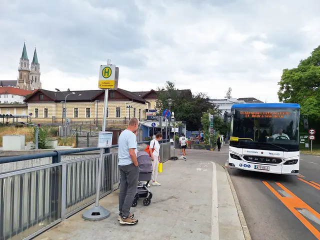 Ersatzbus-Anschluss an die Linie S40 in Weidling

Durch die Wiedereröffnung der Umfahrung Klosterneuburg lässt sich der Schienenersatzverkehr mit Bussen optimieren: | Foto: ÖBB/Kiechl
