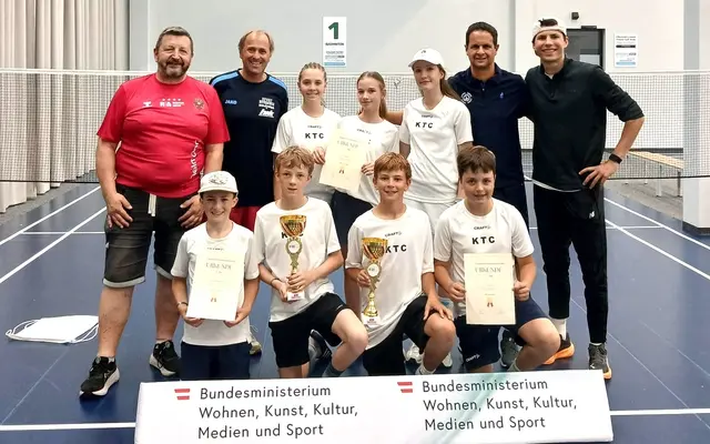 Die Kitzbüheler freuten sich über die großen Erfolge. | Foto: SMS Kitzbühel