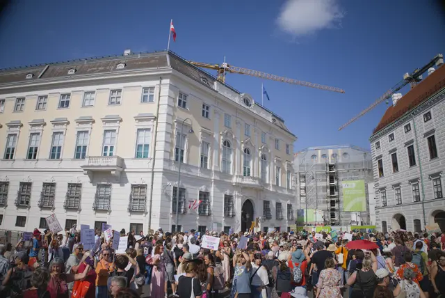 Laut Polizei war die Spontandemo friedlich.  | Foto: FRAUEN*Streiken