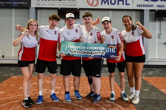 Lisa Seper (r.) vom RSU Leitersdorf holte mit den Mannschaftskollegen den Europameistertitel nach Österreich. | Foto: RSU Leitersdorf