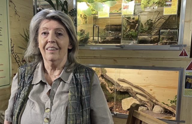 Rund 40 Jahre war Helga Happ die Leiterin des Reptilienzoos Happ in Klagenfurt. Nun geht sie in Pension. (Archivfoto) | Foto: RegionalMedien