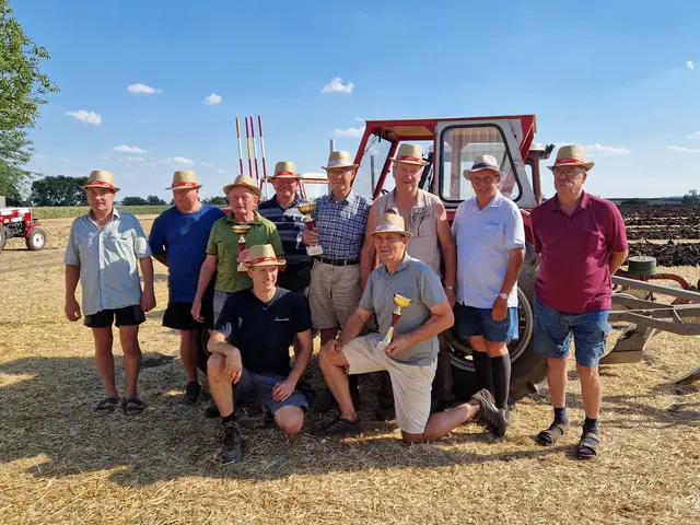 Adolf Heugl, Heinrich Lassel, Leopold Kirner, Gerald Kraft, Willi Weber, Franz Kipper, Günther Sauberer, Georg Weilner, Richard Hogl, Johann Grameld) | Foto: Hogl