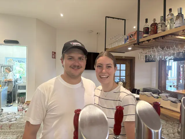 Jacob und Victoria Burghard, die Wirtsleute der Radstädter Hütte