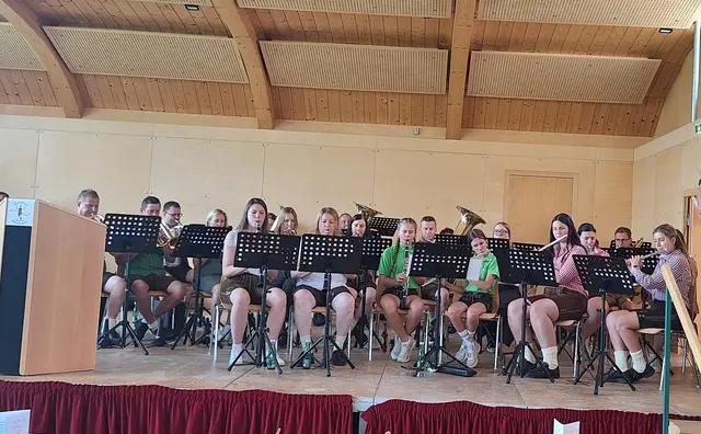 Die eigens für das diesjährige Plattlerfest zusammengestellte Plattlerkapelle. Die Premiere ist gelungen. ;-) | Foto: Trachtenverein Krakauer Freunde