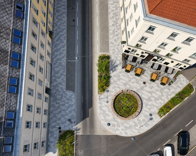 Eine Drohnenaufnahme der Anton-Störck-Gasse. | Foto: Cordbase