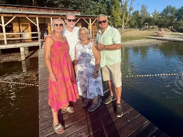 Bezirksobmann Peter Hüttl mit Elke Hofbauer, Margut Perzy und Herbert Gschweidl. | Foto: Markus Kahrer