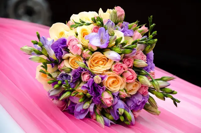 Ein virtuell übermittelter Blumenstrauß bringt Glückwünsche. | Foto: Pixabay (Symbolfoto)