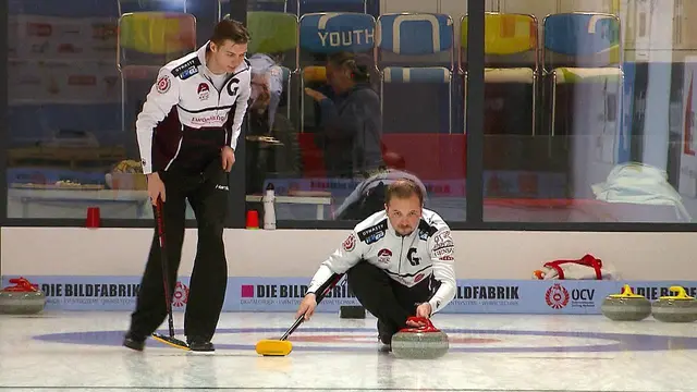 Sporttag in Kitzbühel: Curling, Floor-Curling, Klettern und Eishockey: Beim Sporttag in Kitzbühel können Groß und Klein verschiedene Sportarten ausprobieren. | Foto: ORF