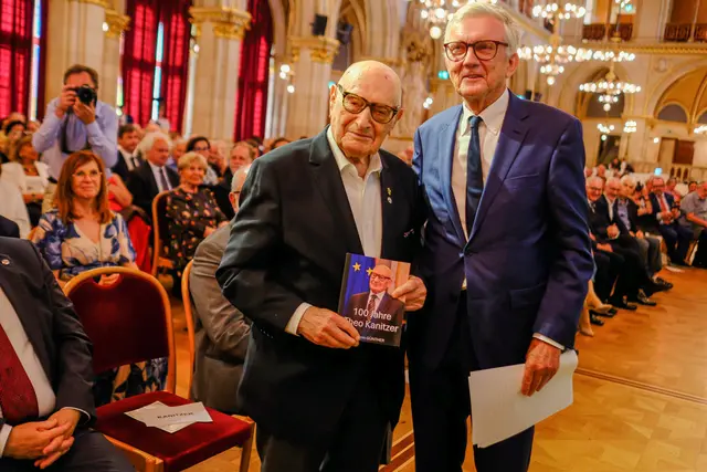 Autor Johann Günther mit Theodor Kanitzer. | Foto: Günther