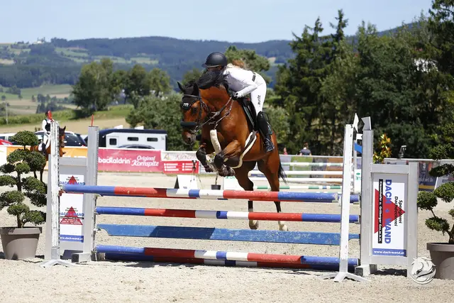 Lasberg steht am letzten August-Wochenende ganz im Zeichen des Springsports. | Foto: Myrtill