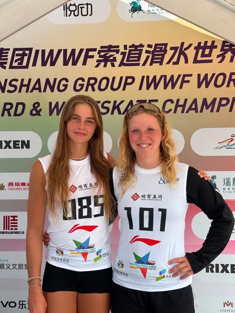 Greta Winter (l.) und Mariella Flemme | Foto: Wakeboard Austria