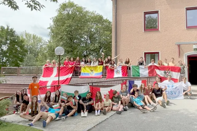 Aus acht verschiedenen Nationen waren Gäste in Haslach. Geschlafen haben sie im Internat der TFS.  | Foto: TFS Haslach