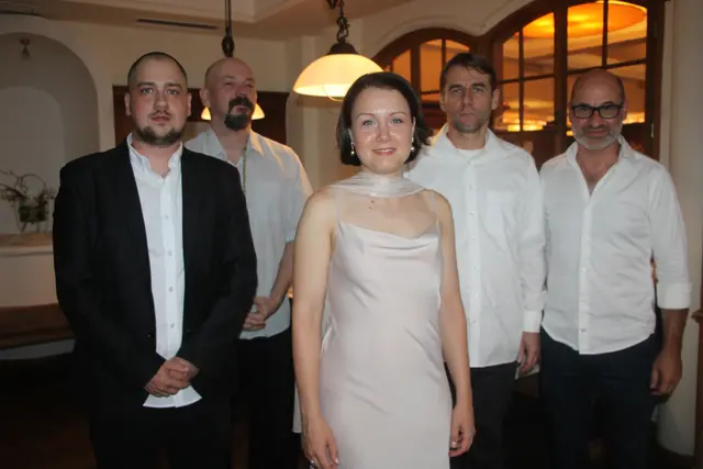 Beim Jazzdinner in Anger spielte das Dóra Wohner Quintett. | Foto: Josef Hofmüller