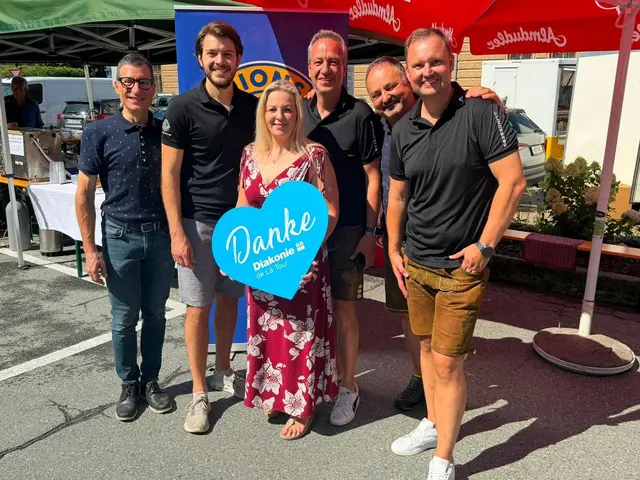 Von links: Herbert Kristler, Martin Tarmann, Anna Novak, Markus Brandstätter, Adolf Winkler und Gerd 
Sarnitz. | Foto: Lions Club Hermagor