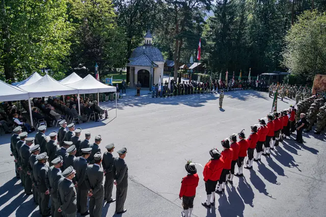 Am Bergisel fand der 60. Traditionstag des Militärkommandos Tirol statt. | Foto: BMLV / Hansjörg Raggl
