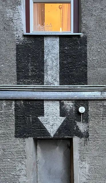 Historische Details im Saggen. | Foto: Riccabona