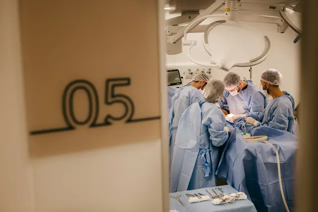 Nach dem neuesten Vorschlag vom Wiens Bürgermeister Ludwig (SPÖ) zu der Kostenverrechnung der Gastpatienten gibt es nicht nur positive Signale aus Niederösterreich, sondern auch aus Tirol und Salzburg. (Symbolbild) | Foto: Jonathan Borba/Unsplash