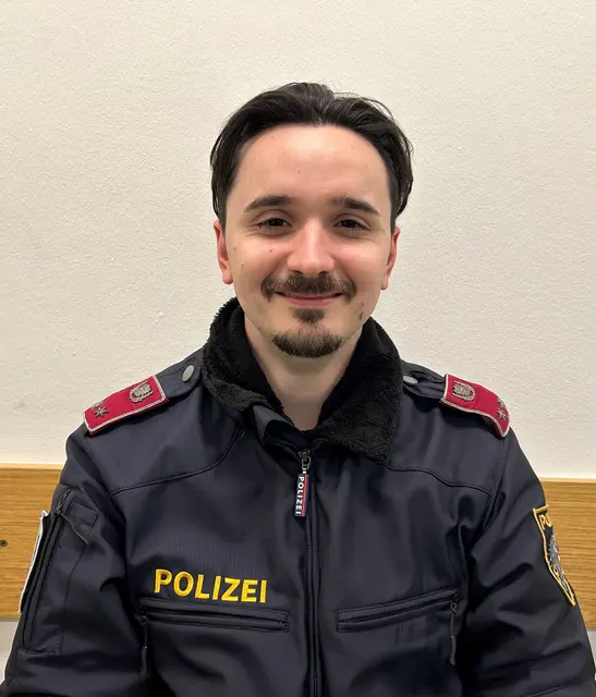 Robert Hohn ist Grätzlpolizist in der Josefstadt. | Foto: Polizei Wien