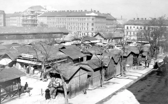 Die ehemaligen Holzhütten am Meidlinger Markt im Jahr 1925. | Foto: Marktamtsmuseum