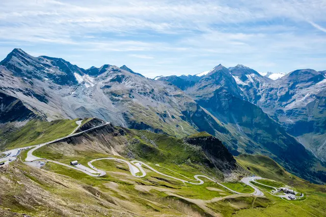 Mit einem neuen Fünf-Tage-Ticket erweitert die Großglockner Hochalpenstraßen AG (Grohag) ihr Angebot für Gäste, die die Erlebniswelt rund um Österreichs höchste Panoramastraße intensiver entdecken möchten. | Foto: grossglockner.at/Michael Stabentheiner