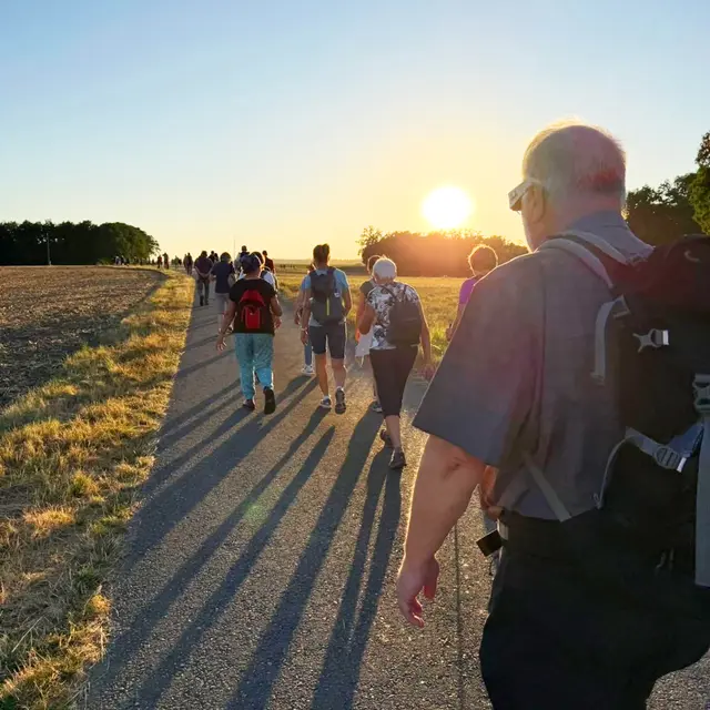 Die Teilnehmerzahl von 333 wurde gezählt – vermutlich waren tatsächlich noch mehr Pilger auf den Beinen. | Foto: Zarl