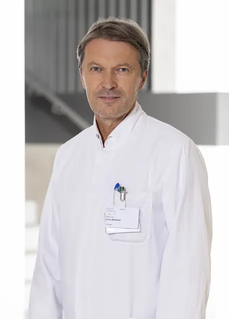 Primar Erich Willhuber leitet die chirurgische Abteilung in der Klinik Güssing. | Foto: Gesundheit Burgenland