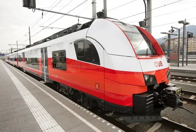 Laut den Bundesbahnen wartet man noch auf eine neue Prognose, die im Laufe des späteren Nachmittags kommuniziert werde. (Archiv) | Foto: ÖBB, Harald Eisenberger