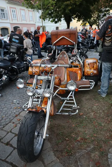 Ein Motorrad